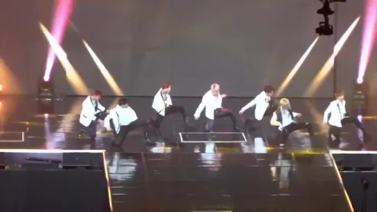 [VK][190106] MONSTA X fancam - Jealousy @ 2019 Golden Disc Awards