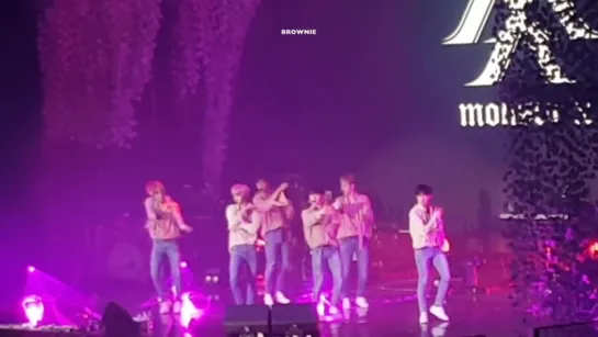 [VK][180422] MONSTA X fancam - Jealousy @ 'Happily Ever After' Concert