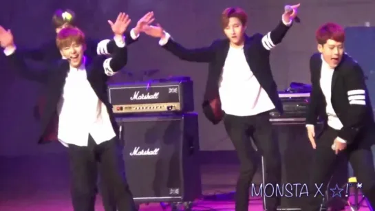 [VK] [14.11.15] Monsta X - Honestly @ Yongin Street Artist Concert