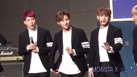 [VK] [14.11.15] Monsta X talking @ Yongin Street Artist Concert