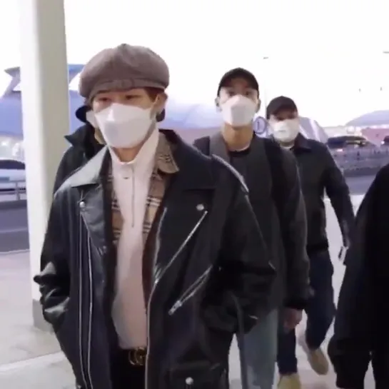 [VK][200210] MONSTA X fancam (I.M focus) @ Airport Incheon