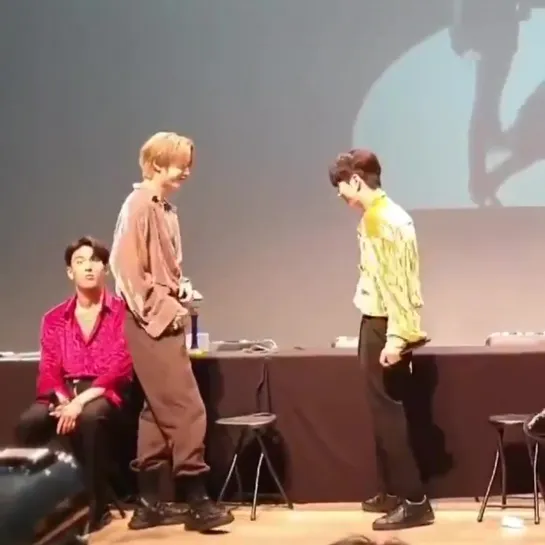 [fancam][07.11.2019] fansign in Synnara