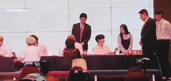 [fancam][18.08.2019] Fansign at TWOTUCKGOM