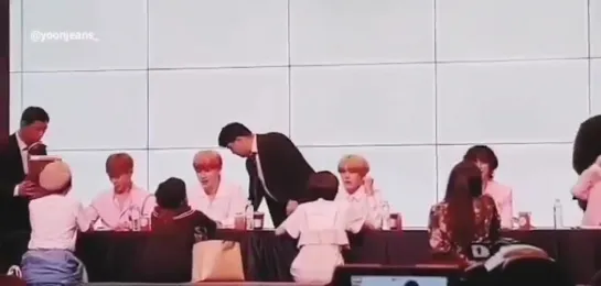 [fancam][18.08.2019] Fansign at TWOTUCKGOM