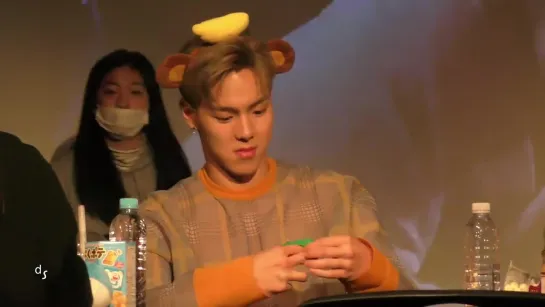 [Fancam][22.02.2019] fansign in Yeouido