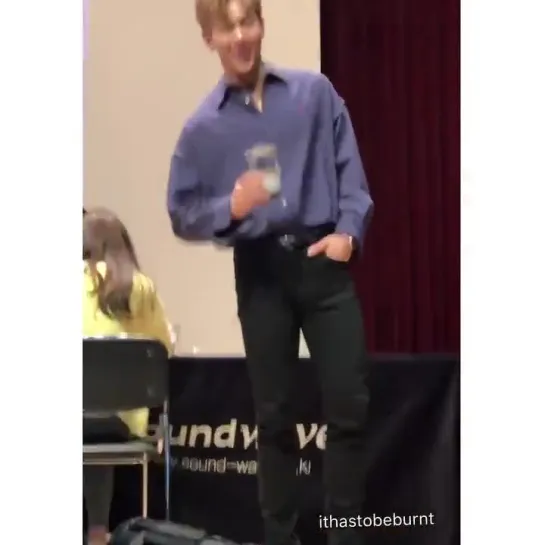 [Fancam][17.03.2019] fansign in Hongdae