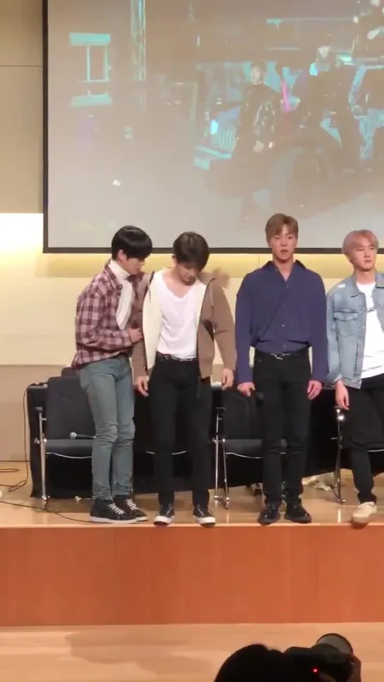 [Fancam][17.03.2019] fansign in Hongdae