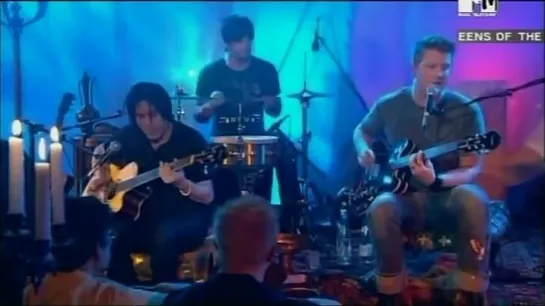 (05) Queens of the Stone Age – Little Sister (Unplugged in Berlin 2005)