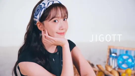 [CF] Yoona - JIGOTT 2023 Summer Collection 'Picnic on The BEACH'