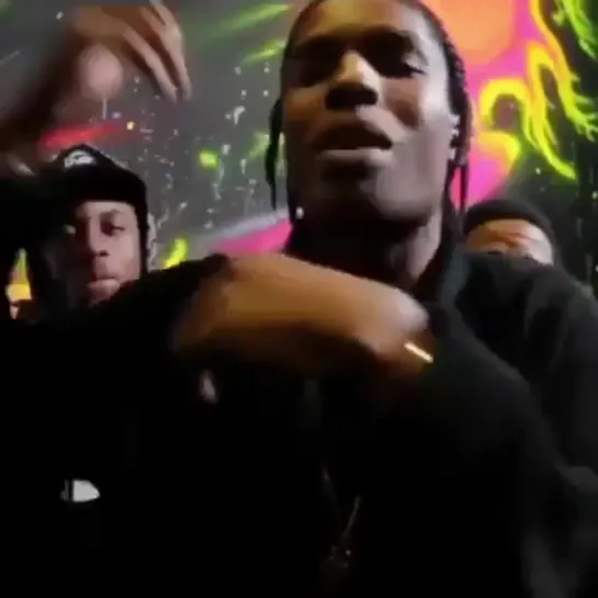 A$AP Rocky читает фристайл, 2012 год.