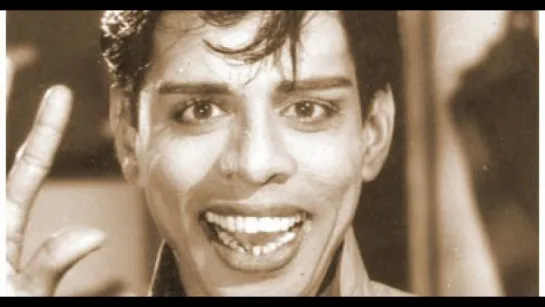 Nagesh Song நாகேஷ் பாடல்களை கேளுங்கள்.அவரின்விறுவிறுப்பான ஆட்டமும் நகைச்சுவைமுகபாவமும் நம்மை கவரும்