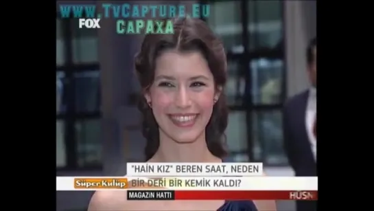 Beren Saat Hazal Kaya Ödül Gecesinde 2010