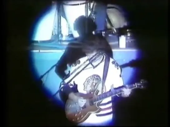 Santana – She's Not There (Live) (1979)