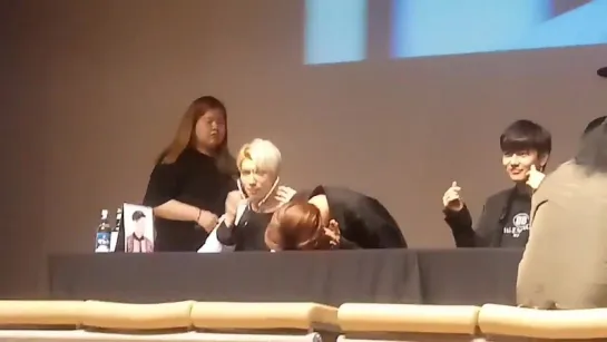 180513 Fansign