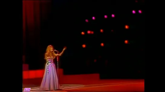 Dalida ♫ Salma ya salama ♪ Live au Gala de l'Unicef en décembre 1977