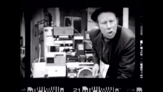 Tom Waits - Lie To Me