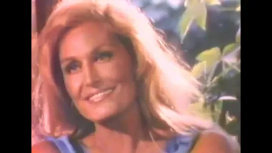 Dalida ♫ Confidences Sur La Fréquence ♪ 17/10/1982 (Entrez les artistes (A2)