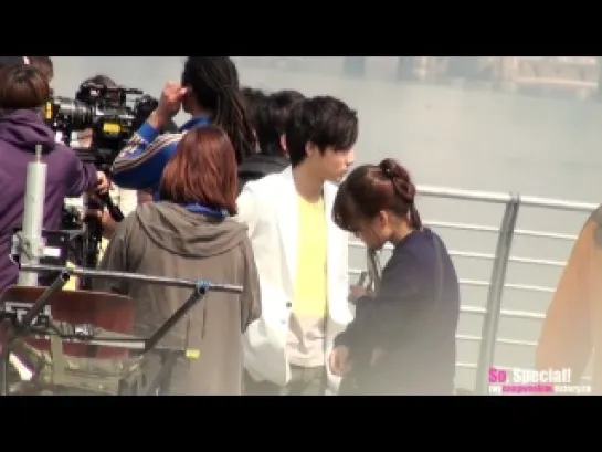 [FANCAM] 130404 Roy Kim - Kookmin Credit Card CF Filming #1