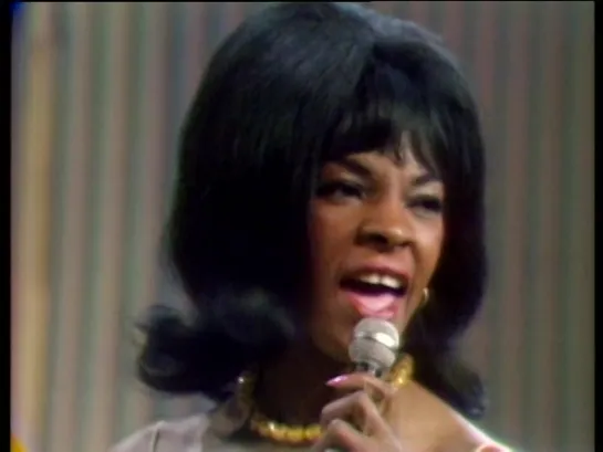 Martha  The Vandellas - Dancing In The Street (The Ed Sullivan Show)