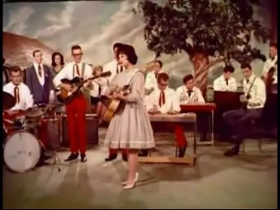 Kitty Wells - «It Wasn`t God Who Made Honky Tonk Angels»