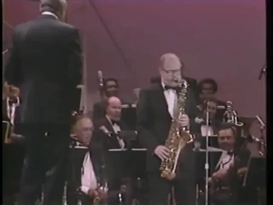 Henry Mancini /The Pink Panther Theme / Don Menza Sax Solo