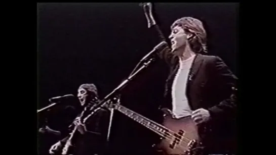 Paul McCartney & Wings – Getting Closer (2/7) Rock for Kampuchea (1981) U.K. TV Version