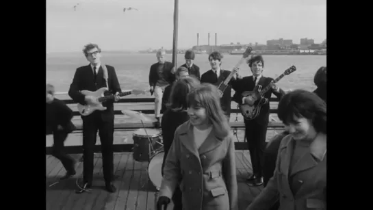 The Fourmost – Hello Little Girl (1965) Liverpool A Go Go