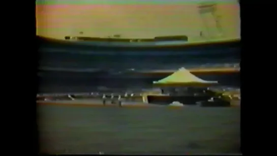 Cincinnatti Crosley Field raw concert footage #2 (1966.08.21)