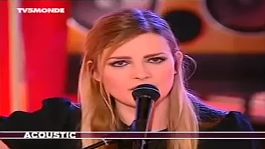 Elodie Frégé - Si Je Reste (Un Peu) (Live At Show Acoustic, Chanell TV5 Monde, France, 2007)