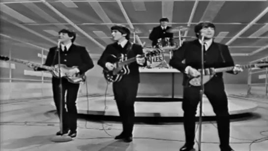 The Beatles - I Saw Her Standing There