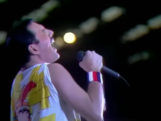 Queen - "Love of My Life" (Wembley, 1986 год)