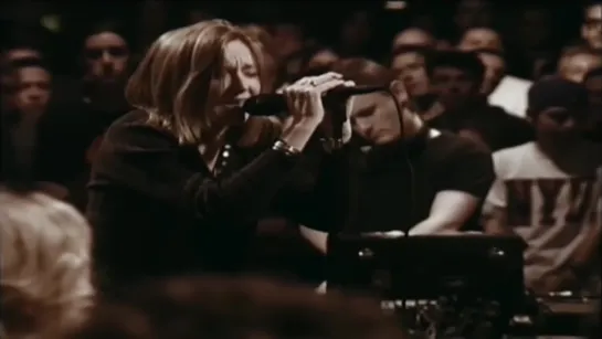 Portishead - Strangers