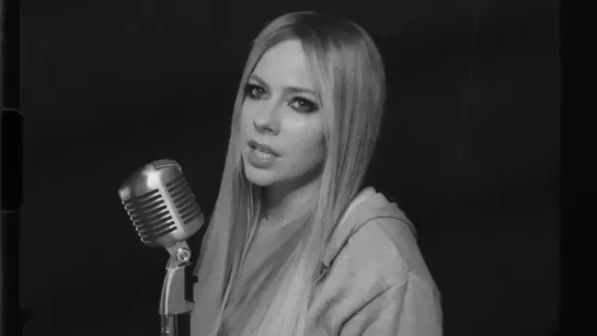 Avril Lavigne - We Are Warriors