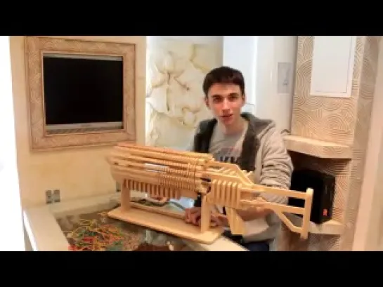 Rubber Band Machine Gun with unique Fast Charger