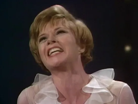 Shani Wallis "Alfie" on The Ed Sullivan Show (1968)