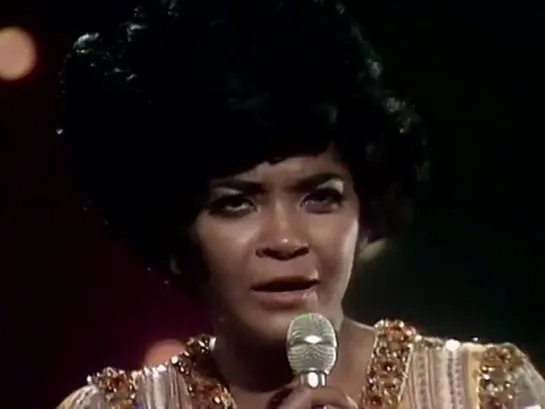 Nancy Wilson "Can't Take My Eyes Off Of You" on The Ed Sullivan Show (1969)