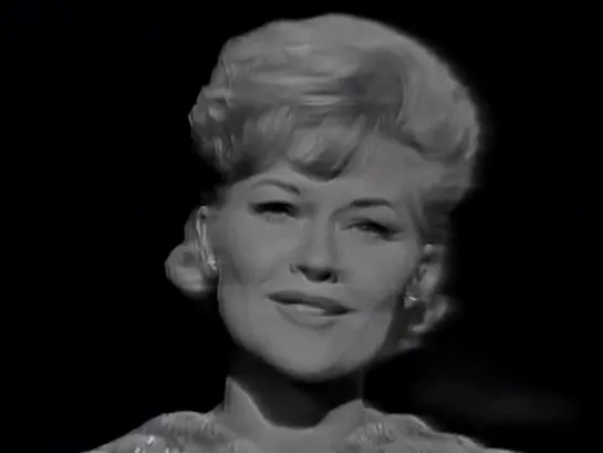 Patti Page "All The Way" on The Ed Sullivan Show (1962)