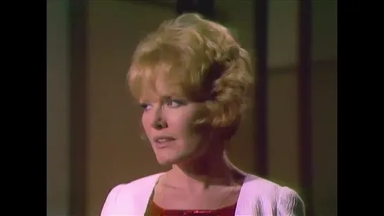 Petula Clark "A Foggy Day In London Town" on The Ed Sullivan Show, October 10, 1965