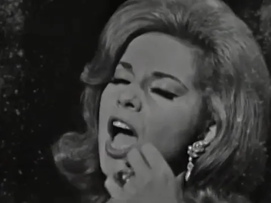 Abbe Lane "I Didn't Know What Time It Was" on The Ed Sullivan Show (1964)