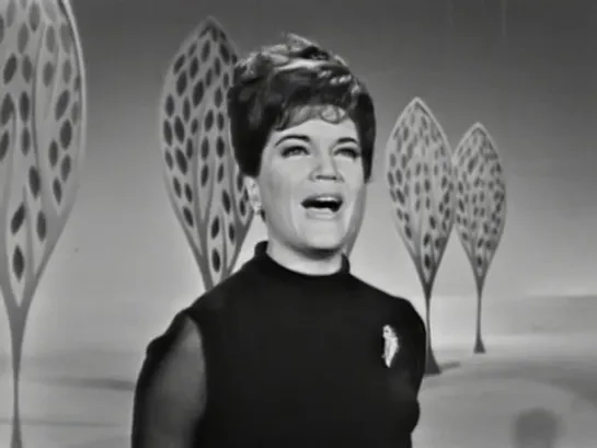 Connie Francis With A Song In My Heart on The Ed Sullivan Show (1964)