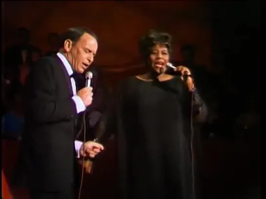 Frank Sinatra ft. Ella Fitzgerald - The Lady Is A Tramp (Official Video)