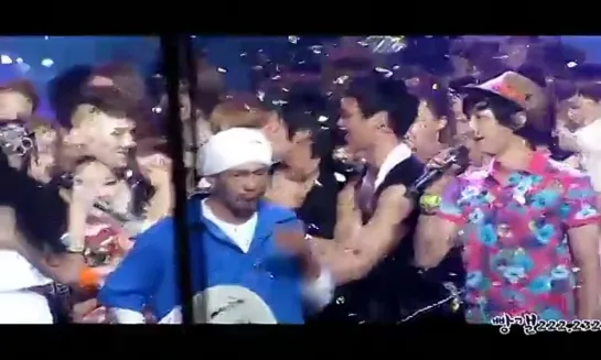 [2010.08.13] BoA танцует Lucifer с SHINee | MB ending stage