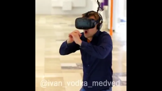 VR