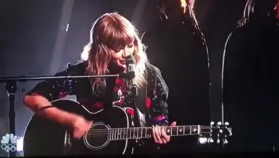 Taylor Swift Perform Call It What You Want - SNL