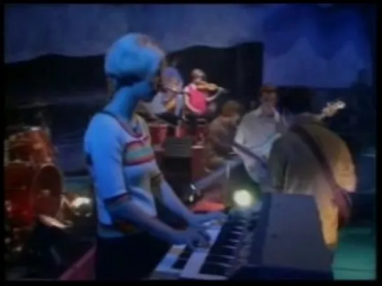 Stereolab - Cybele's Reverie (Live on Jools Holland)