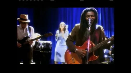 Tracy Chapman - Give Me One Reason (Official Music Video)