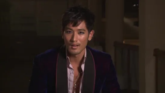 Magnus Bane Reminds You to Join the Party with The Mortal Instruments City of Bo