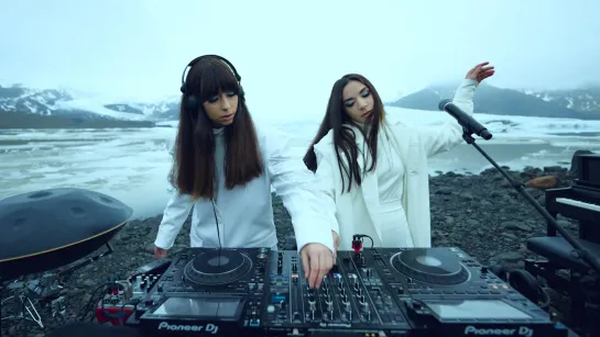 Gioli & Assia - Live @ #DiesisLive x Fjallsarlon Glacier Lagoon, Iceland [31.05.2022]