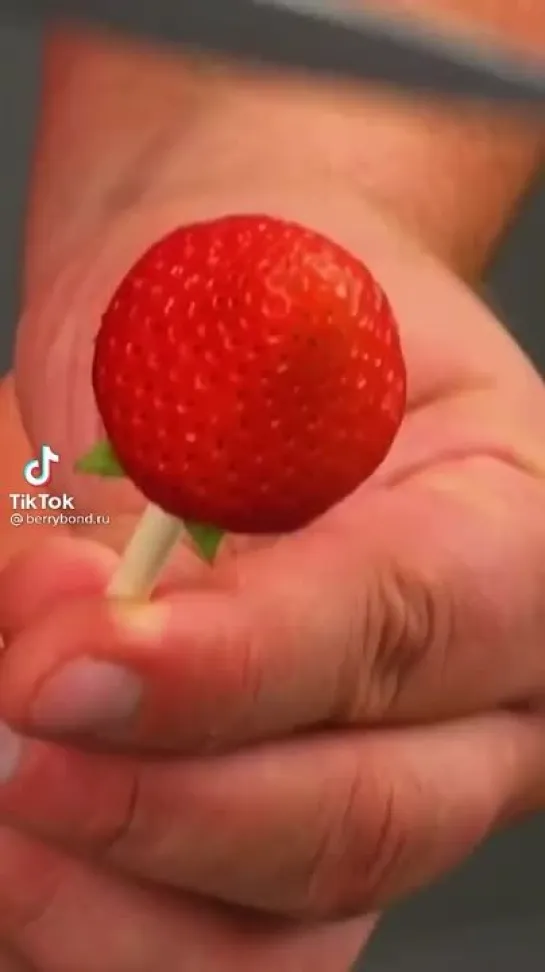 Клубника 🍓🍓🍓 со сливками.