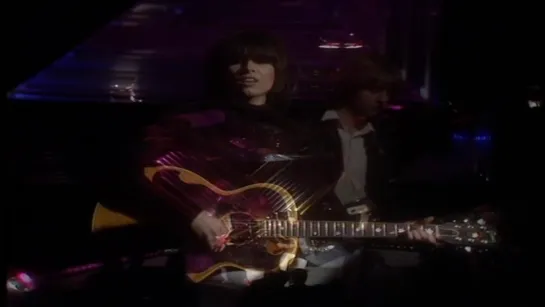 The Pretenders - I Go To Sleep